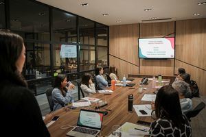 Anuncian el evento 'Saber Hablar en Público, The Talks'