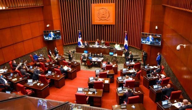 Crean comisiones para ternas sobre Cámara de Cuentas y Defensor del Pueblo.