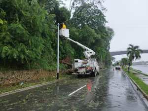 Edeeste informa 350 brigadas atienden impactos provocados por tormenta Franklin