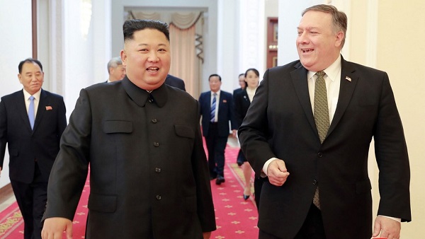 Kim Jong-un  y  Mike Pompeo