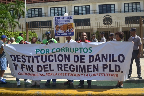 Movimiento de Ciudadanos en protesta