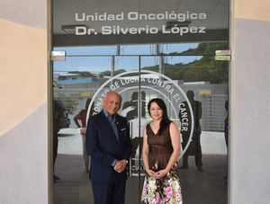 Dr Silverio Lopez y Veronica Rodriguez.