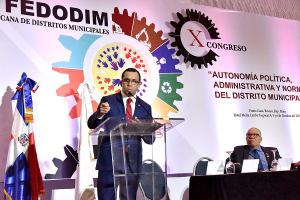 Andrés Navarro propone una confederación dominicana de gobiernos locales