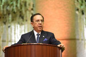 Gobernador Valdez Albizu: Economía dominicana reacciona favorablemente a las medidas monetarias y fiscales 