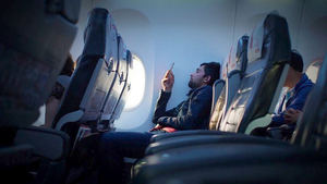 En 2023 se podrán utilizar los datos móviles durante el vuelo