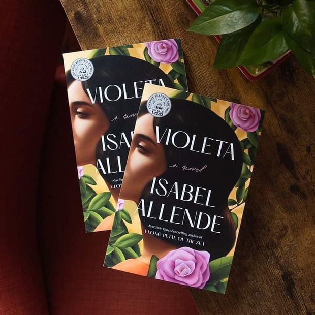 Portada libro 'Violeta'.