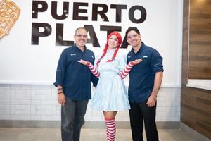 José Villalona, Alejandra Usseche (Wendy) y Eduardo Marcelino.