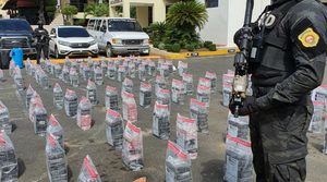 Autoridades se incautan de 615 paquetes de cocaína en 2 operaciones marí­timas