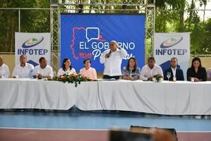Santos Badí­a anuncia apertura de la Zona Franca de provincia Hermanas Mirabal y Centro Tecnológico del INFOTEP
