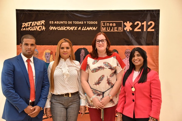 Presentación del nuevo código de Línea Mujer *212