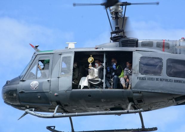 Capital bendecida desde un helicóptero.