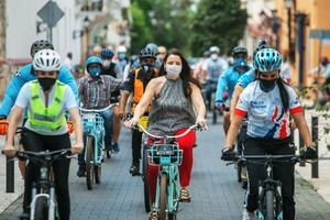 Alcaldesa Carolina Mejía inaugura en ADN bici oficina y parqueos bici