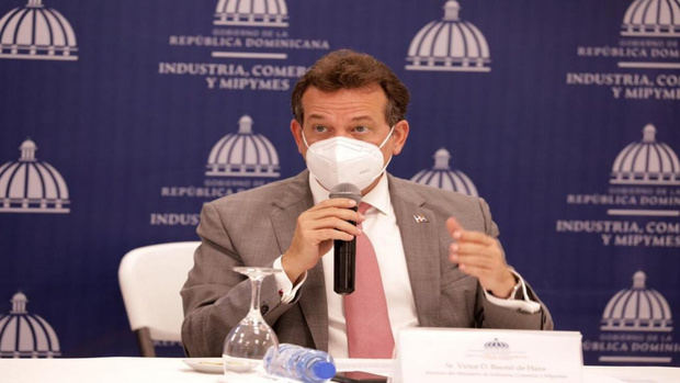 El ministro de Industria, Comercio y Mipymes, MICM, Víctor -Ito- Bisonó.