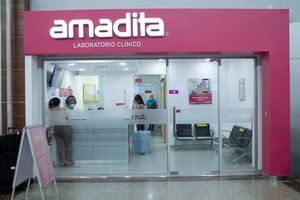 Amadita Laboratorio Cl&#237;nico con 24 horas de servicio en el Aeropuerto Internacional de Las Am&#233;ricas