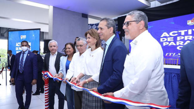 Vicepresidenta Raquel Peña encabeza inauguración extensión del ITLA en Santo Domingo Este