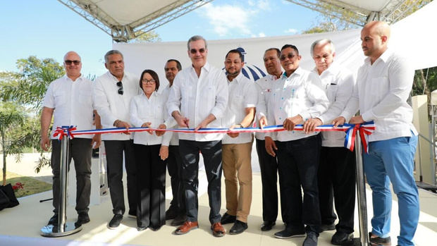 Gobierno entrega Casa Hogar en San Ignacio de Sabaneta