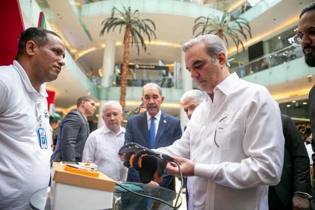 MESCYT inaugura Primera Feria de Innovación Universitaria 2023 con la integración de 53 universidades,