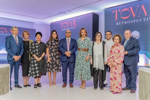 Yuri Ruiz, Simona Cappelli, María Castillo, Bethania de Rizek, Héctor Rizek, Milagros Germán, Jorge Durán, Daniela Tovar, Presidenta Fundación Iván Tovar, Betty de Rudman e Isaac Rudman.