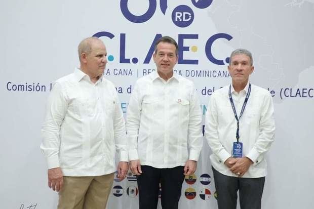 Ministro de Industria Comercio y Mipymes inaugura cumbre CLAEC y Anadegas