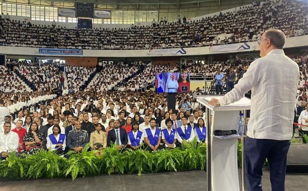 Franklin García Fermín, se dirige a los presentes.