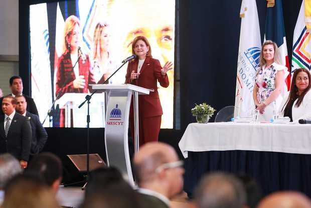 Raquel Peña.