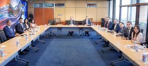 BCRD y MH se reúnen con la agencia calificadora Standard &amp; Poors