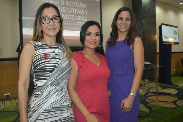 Yudelka Viñas, Marleny Hernández y Ana Maria Pérez. 