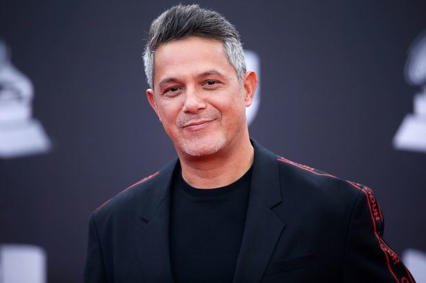 Alejandro Sanz.