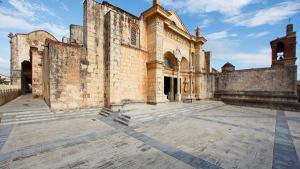 Autoridades concretan detalles de segunda etapa restauración Ciudad Colonial