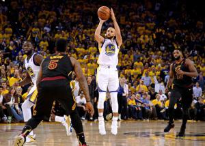 NBA Final: los Warriors golpean primero y vencen a los Cleveland Cavaliers