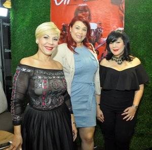 Gina Grullón, Griss Baez y Wanda Grullón. 