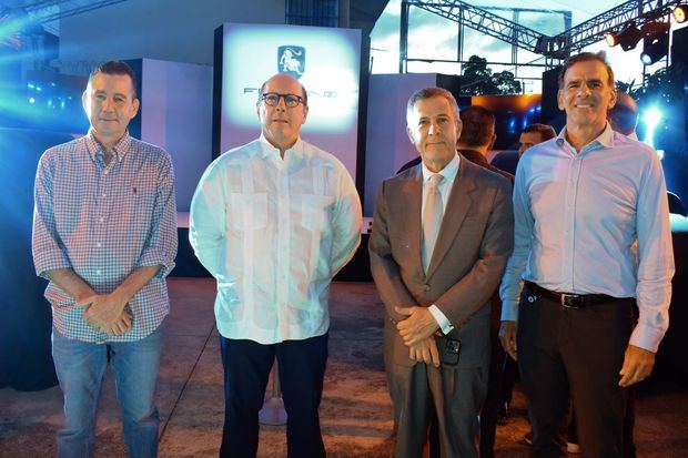 Manuel Marra, John Harper, Luis Guillen y Wady Asbun.