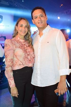 Oscar Puello y Claudia Veras.