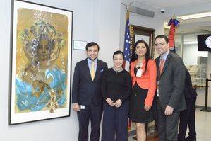 Consulado Dominicano en Nueva York expone obra de la artista Scherezade García