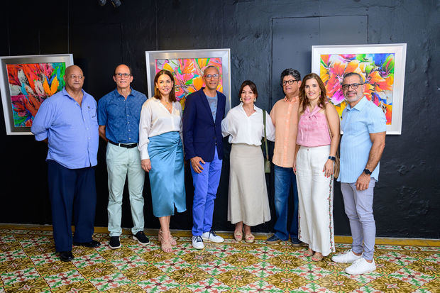 Adolfo Faringthon lleva “P A S S I O N” a Casa de Cultura de Puerto Plata.