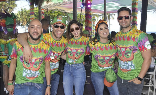 Eduardo Santos, Raeldo López, María Alejandra Guzmán, María Angélica Ureña y Albert Mena