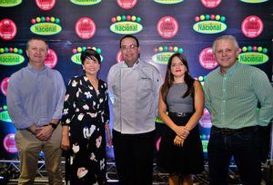  Ignacio Carrión, Cinthia Antonio, Alejandro Abreu, Natacha Quiterio y Manuel Morillo.