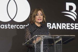 Presentan nueva tarjeta Mastercard Black Banreservas 