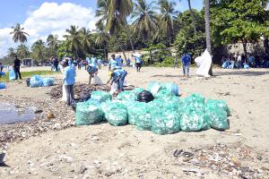 El Ministerio de Medio Ambiente y Recursos Naturales interviene 95 playas y 106 riberas de ríos a nivel nacional