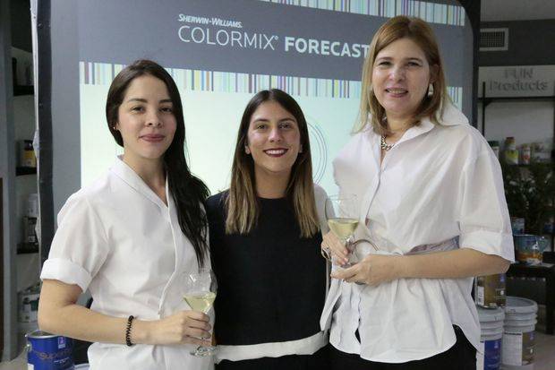 Pilar Defilló, Marilyn Medina y Carmen Freste.