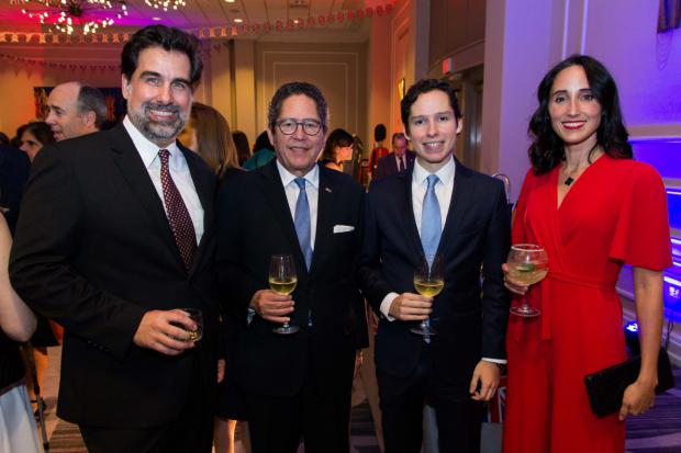 Manuel Cabral, Fernando González, Otto González y Susana Martínez.