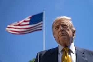 Donald Trump llega a Pekín para su segunda visita a China desde 2017