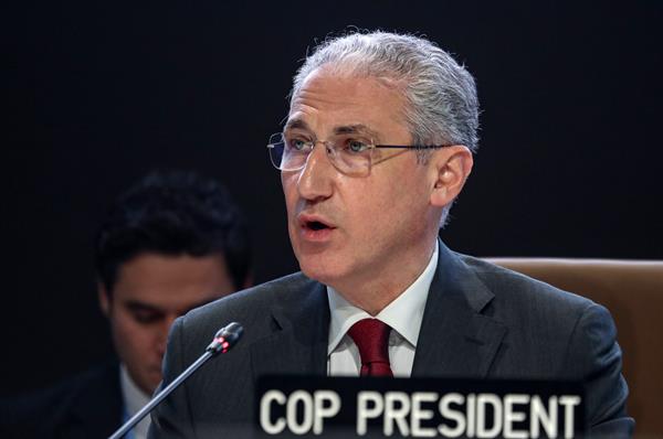 21/11/2024 07:28 (UTC)
Crédito:
EFE
Fuente:
EPA
Autor:
IGOR KOVALENKO
Temática:
Medio ambiente
Imagen del presidente de la COP29, Mukhtar Babayev. 