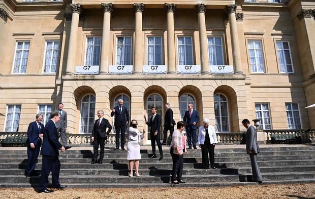 Los Ministros de Finanzas del G7 posan para la foto de familia en la Casa Lancaster durante la reunión de Ministros de Finanzas del G7 en Londres, Gran Bretaña, el 5 de junio de 2021.