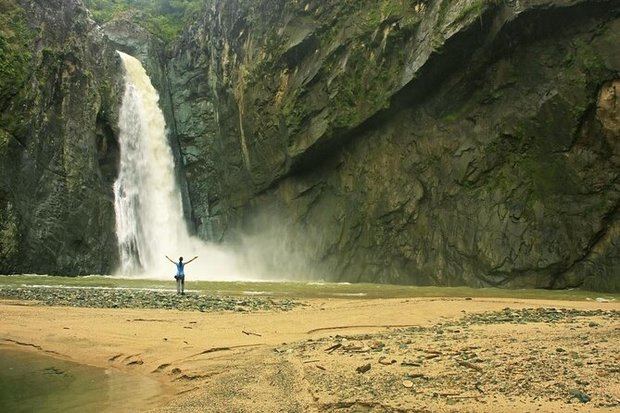 Salto de Jimenoa.
