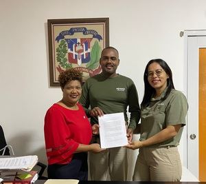Fundación Eco-Bahia y Distritos Educativos de RD firman acuerdo para impulsar la educación ambiental en zonas turísticas