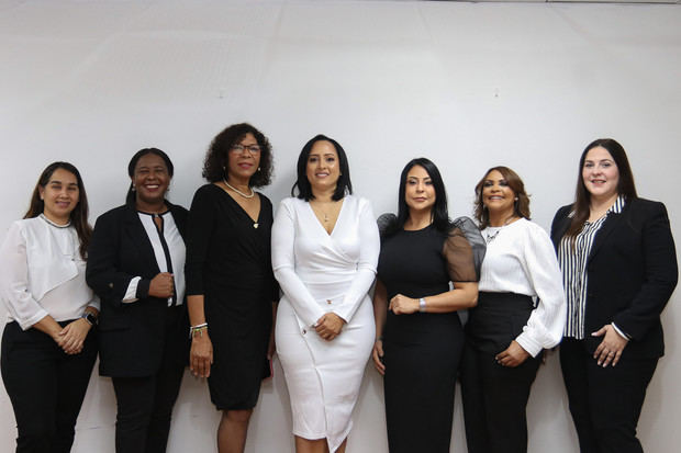 Asociación Dominicana de Mujeres Empresarias juramenta nueva directiva