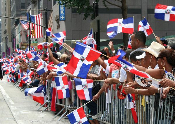 Dominicanos residentes en el exterior piden a JCE realizar elecciones en EE. UU.
