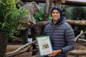 Dominic Thiem apadrina al primer koala nacido en el zoo de Viena
