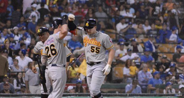 Águilas dan paliza a Tigres y escalan el cuarto lugar.